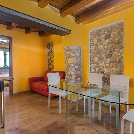 Stylish 2 Bedroom With Balcony Verona Kültér fotó